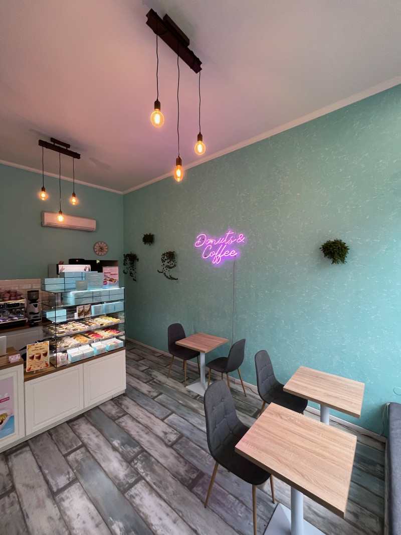 Prodej zavedené kavárny / cukrárny La Donuteria – centrum Prahy