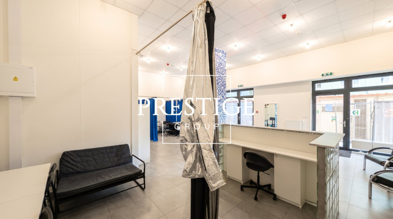 offers.public.images.photo